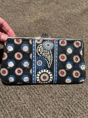 Vera Bradley Navy Quilted Floral & Owl Kiss-Lock Clutch